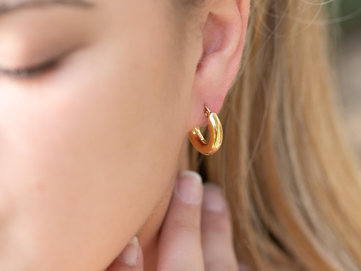 18K Gold Hoops Earrings, Handmade Earrings for Her anti Tarnish Hoop Earrings Thick Huggie Earrings Waterproof Hypoallergenic Steel Earrings