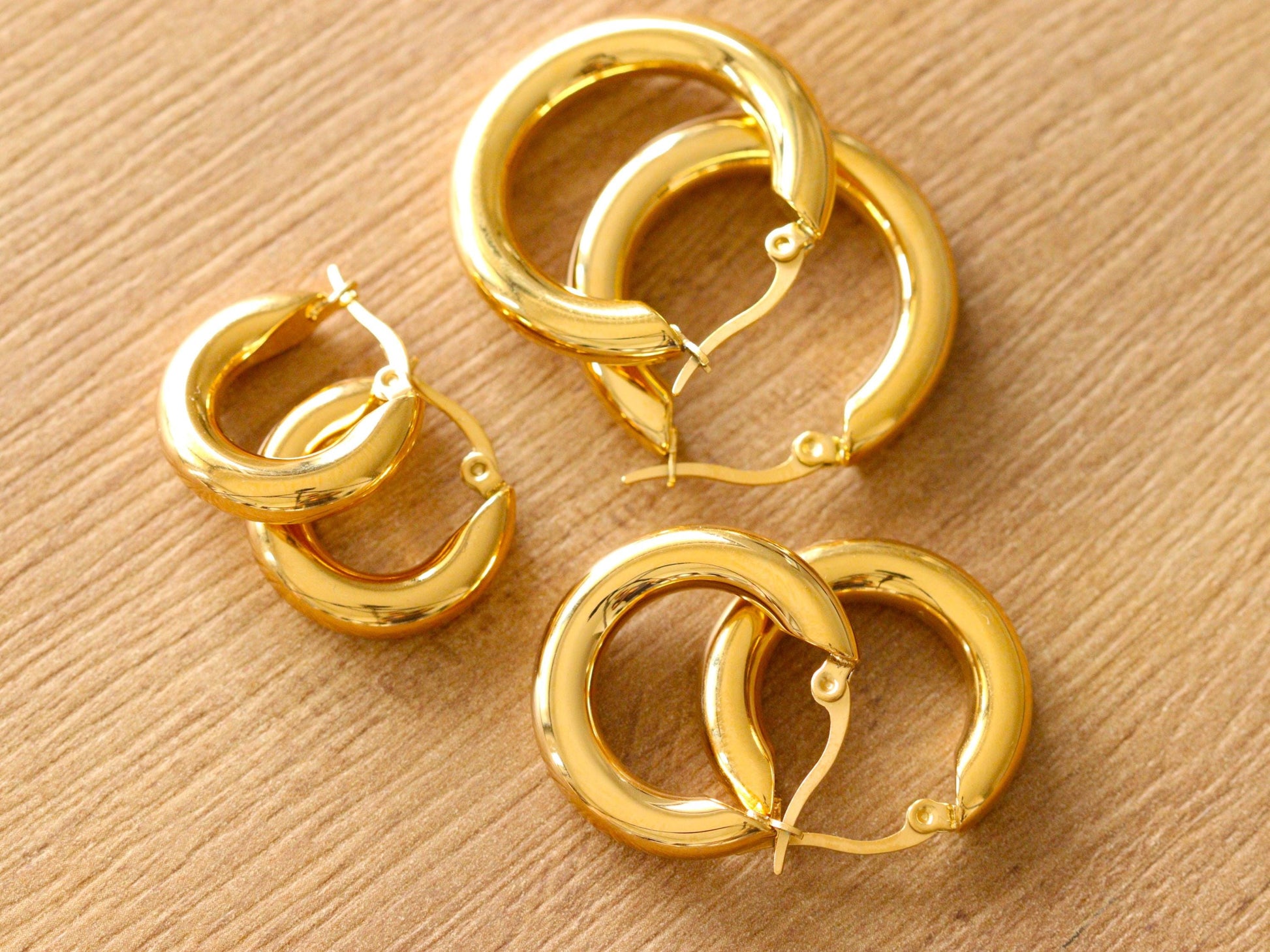 18K Gold Hoops Earrings, Handmade Earrings for Her anti Tarnish Hoop Earrings Thick Huggie Earrings Waterproof Hypoallergenic Steel Earrings